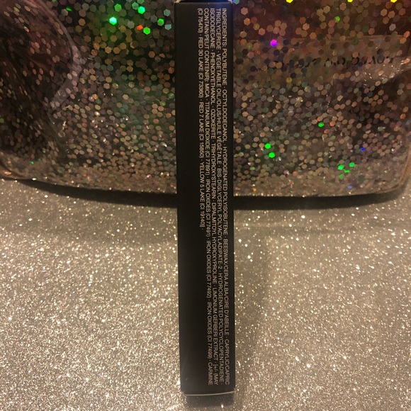 BNIB! NARS Lip Gloss in Sweet Dreams - Picture 7 of 7